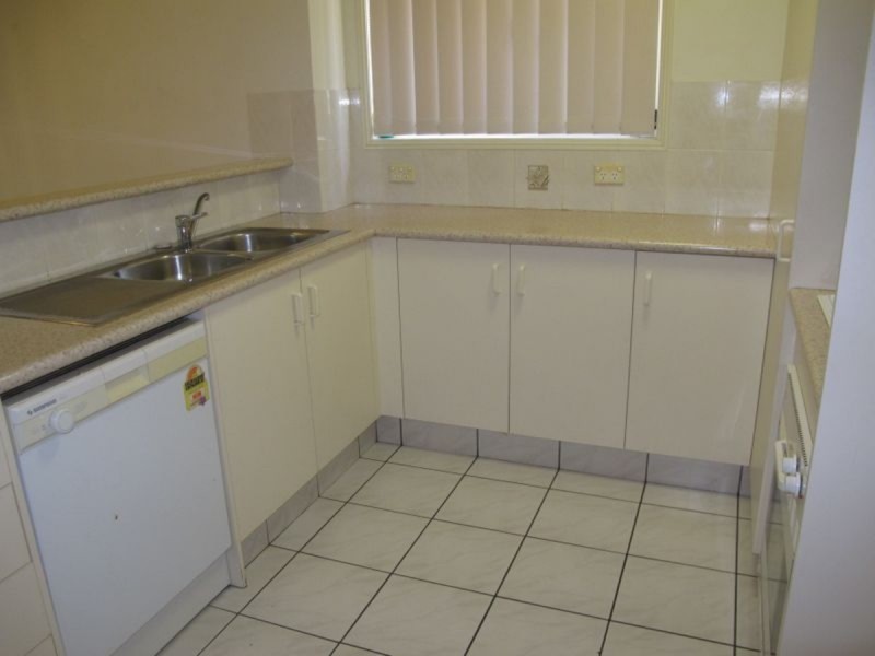 71/102 Alexander Drive, Highland Park QLD 4211