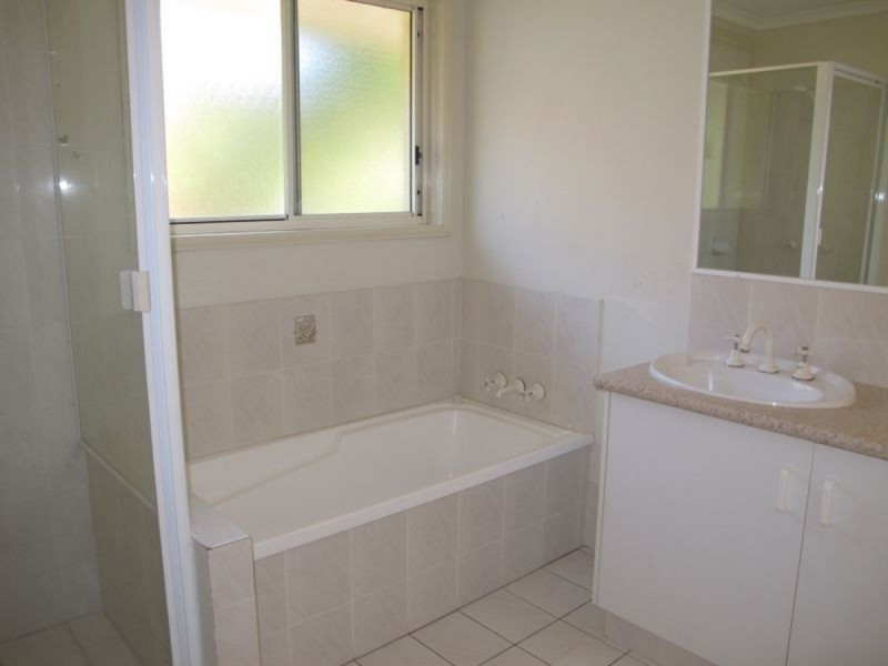 71/102 Alexander Drive, Highland Park QLD 4211