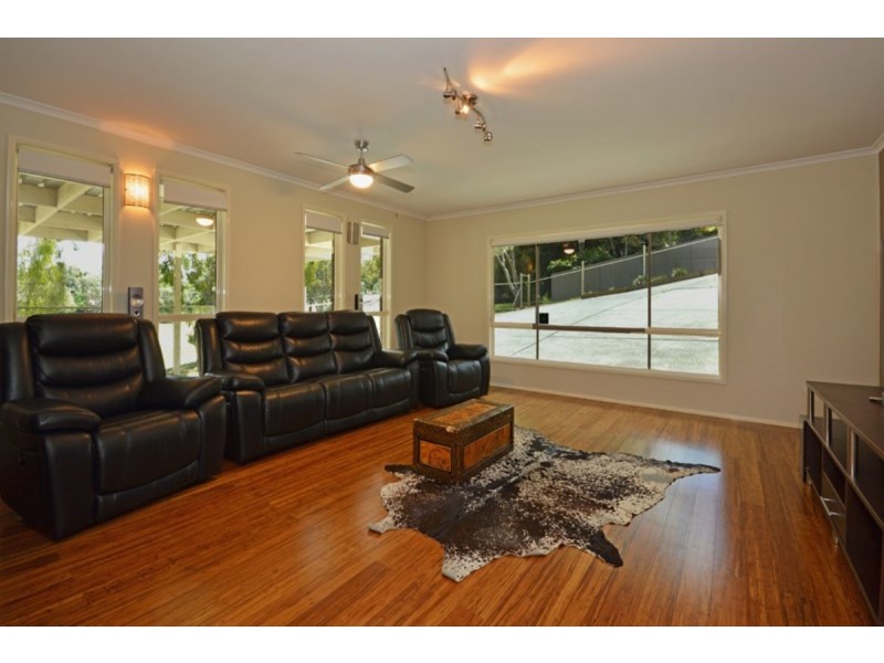 8a Stanhope Court, Worongary QLD 4213