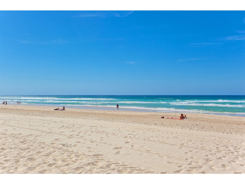 1/12 Markwell Avenue, Surfers Paradise QLD 4217