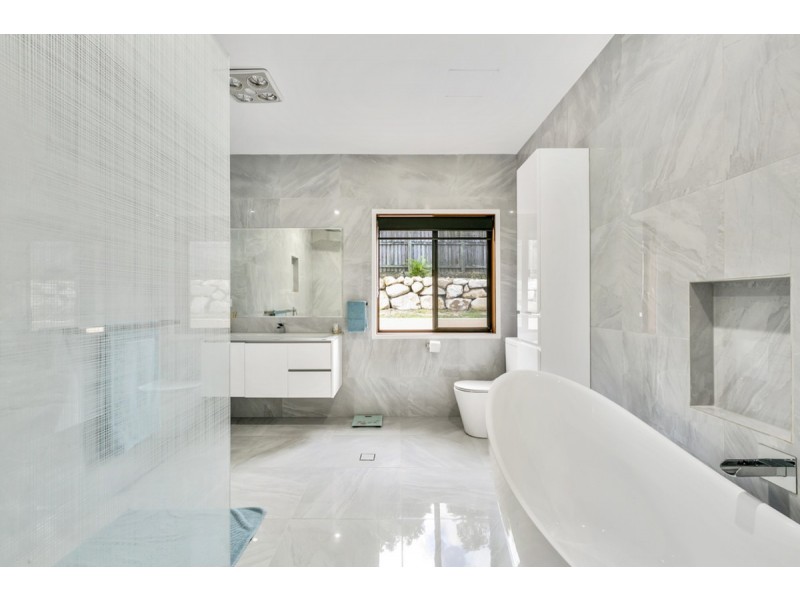 178 Country Crescent, Nerang QLD 4211
