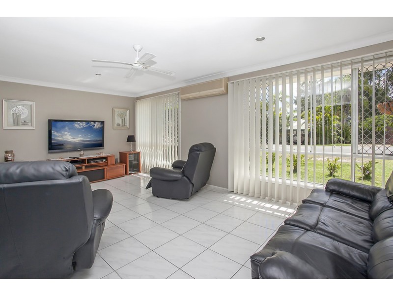16 Andamooka Avenue, Worongary QLD 4213