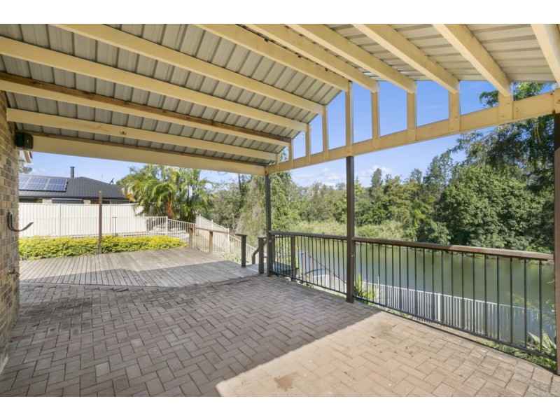 37 Nerang River Drive, Nerang QLD 4211