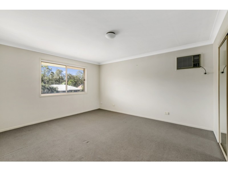 37 Nerang River Drive, Nerang QLD 4211