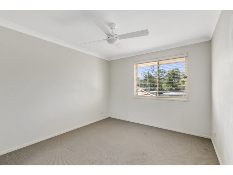 37 Nerang River Drive, Nerang QLD 4211