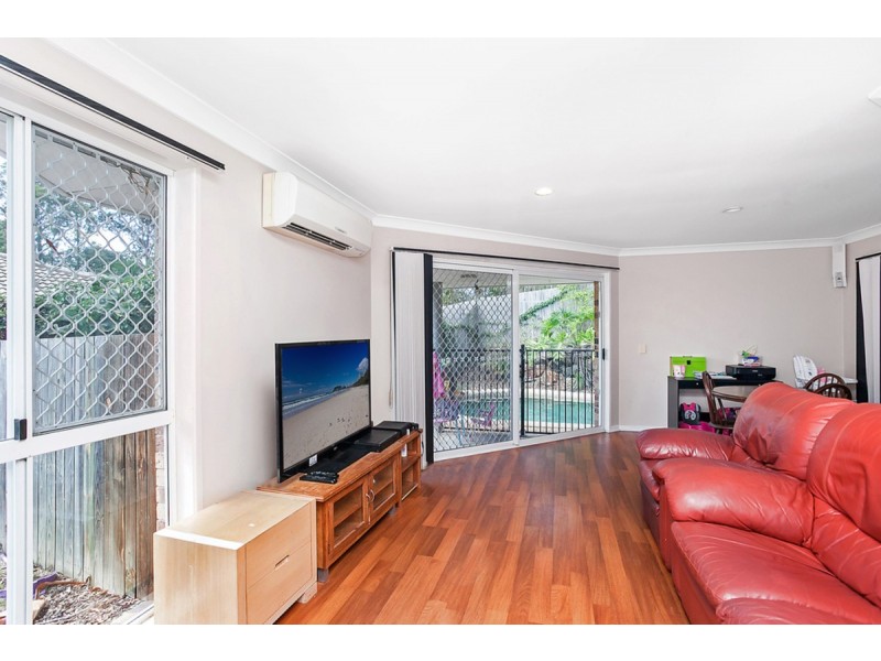 2/55 Sandalwood Terrace, Nerang QLD 4211