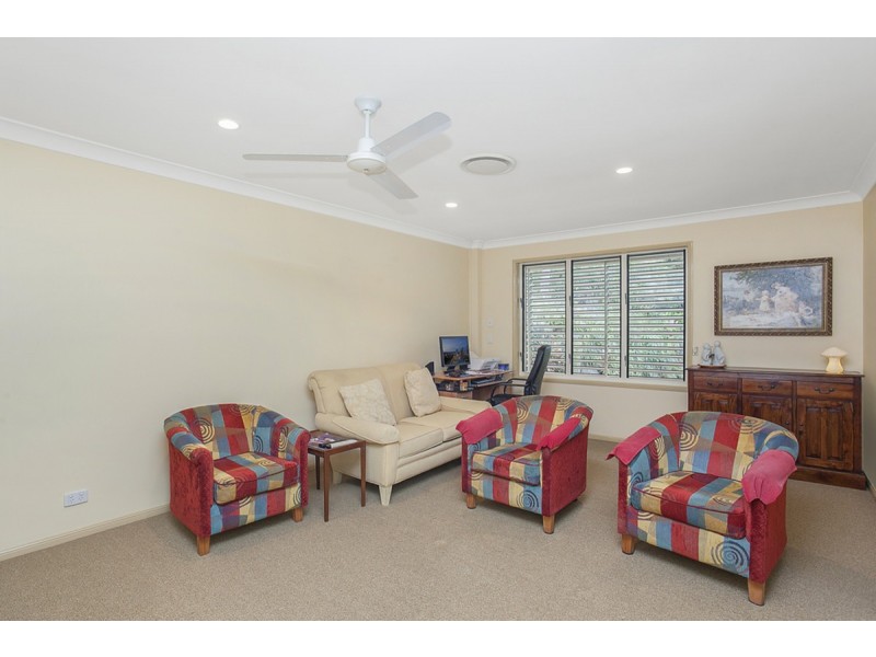 5 Parish Court, Molendinar QLD 4214