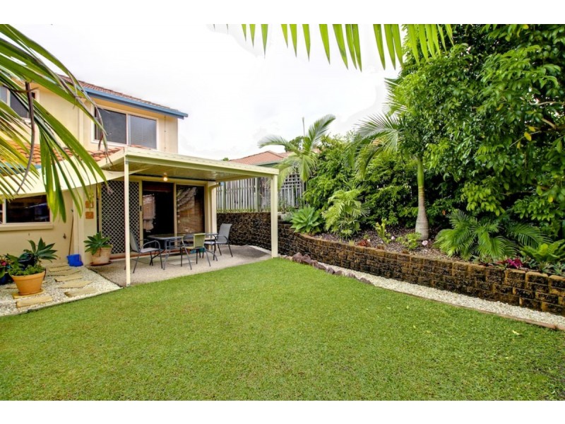 1/6 Rimu Place, Nerang QLD 4211