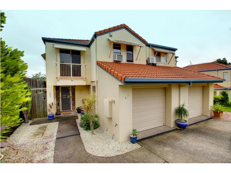 1/6 Rimu Place, Nerang QLD 4211