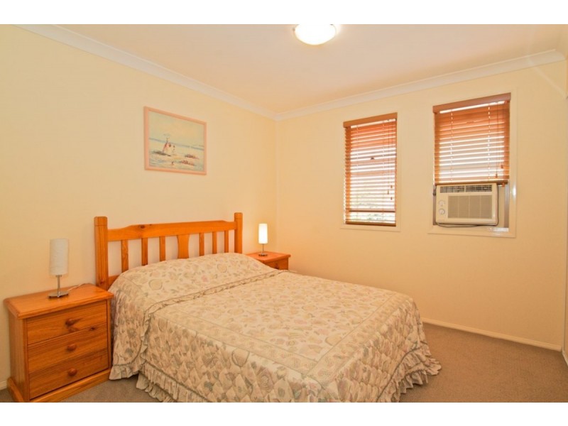 1/6 Rimu Place, Nerang QLD 4211