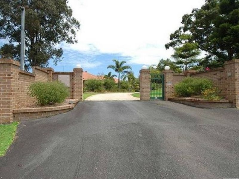 2-10 Country Crescent, Nerang QLD 4211