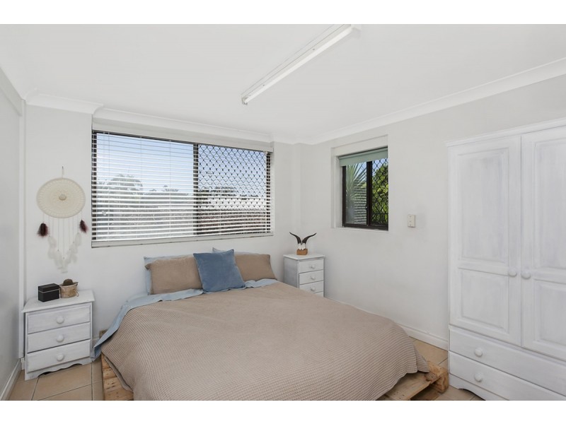 6 Murrumba Drive, Ashmore QLD 4214