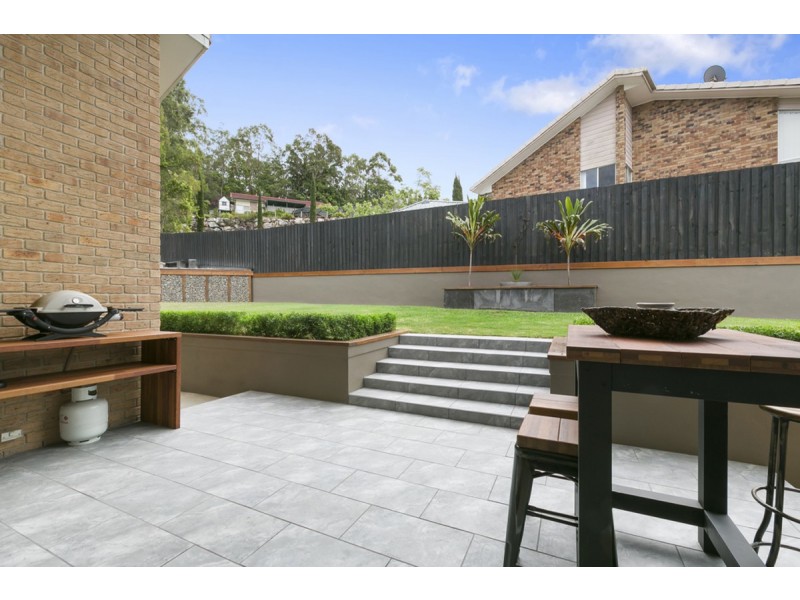 5 Foxhill Court, Carrara QLD 4211