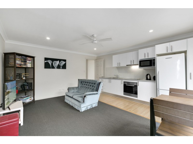 5 Foxhill Court, Carrara QLD 4211