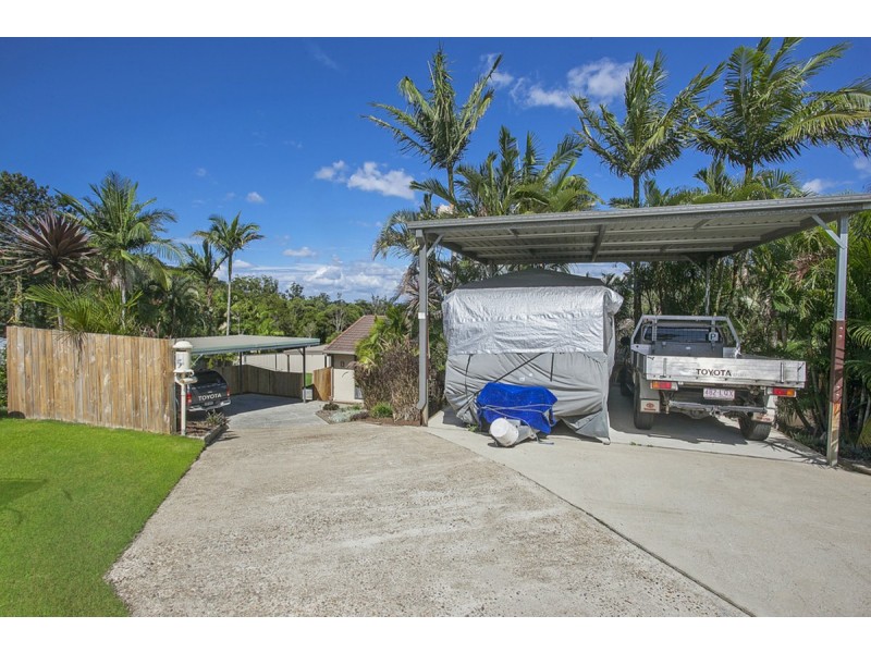 5 Jindivick Street, Worongary QLD 4213