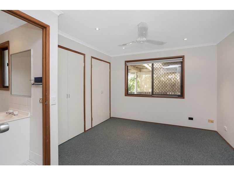 1/19 Gumbeel Court, Highland Park QLD 4211