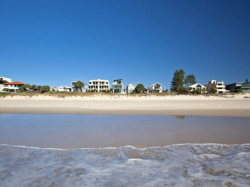 223 Hedges Avenue, Mermaid Beach QLD 4218