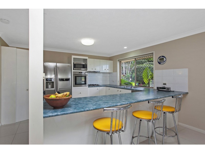 5 Beaufort Court, Highland Park QLD 4211