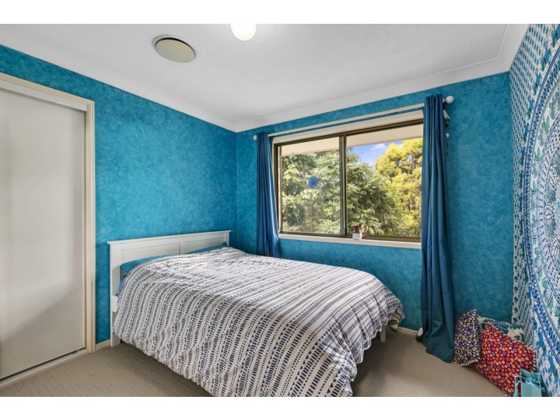 13 Woolmere Street, Carrara QLD 4211