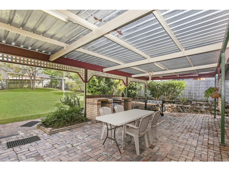 6 Goodman Close, Highland Park QLD 4211