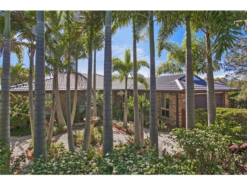 18 Trafalgar Street, Highland Park QLD 4211