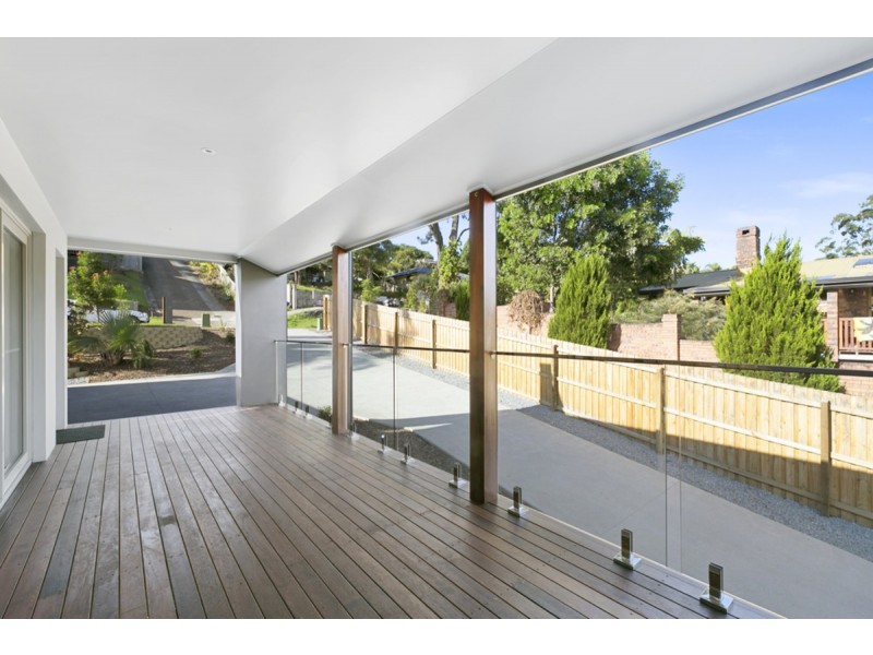 61 Plateau Crescent, Carrara QLD 4211