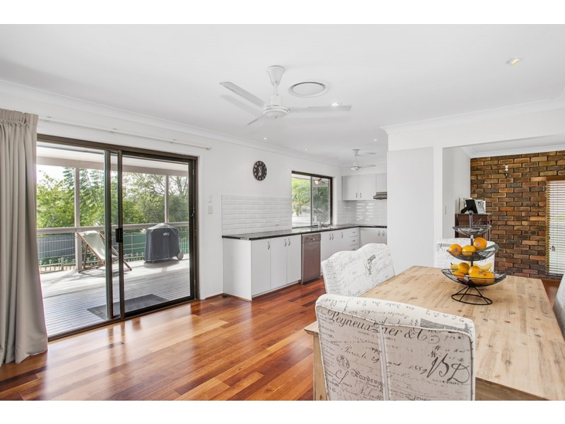 62 Merloo Drive, Nerang QLD 4211