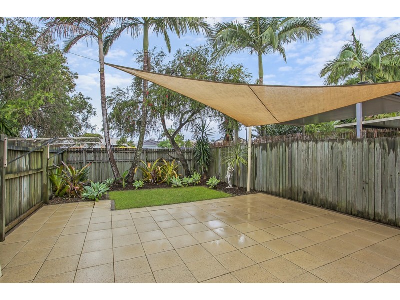 17/447 Pine Ridge Road, Runaway Bay QLD 4216