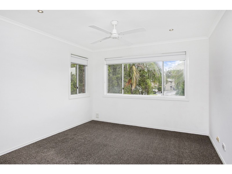 17/447 Pine Ridge Road, Runaway Bay QLD 4216