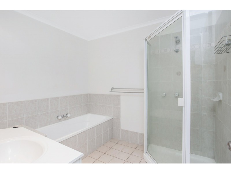 17/447 Pine Ridge Road, Runaway Bay QLD 4216