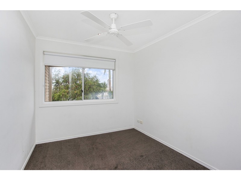 17/447 Pine Ridge Road, Runaway Bay QLD 4216