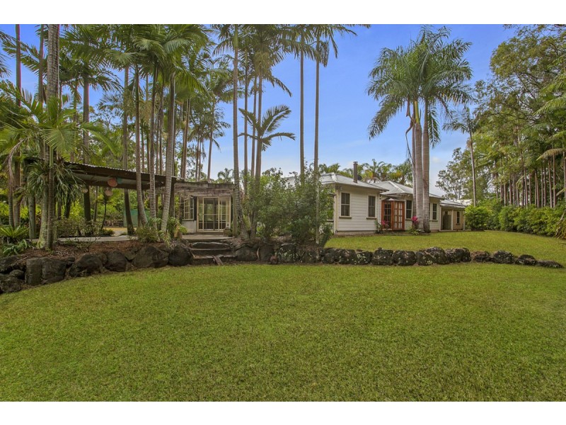 3 Donilla Place, Nerang QLD 4211
