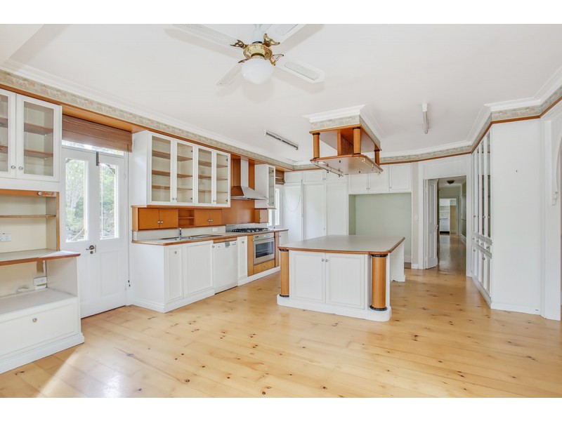 3 Donilla Place, Nerang QLD 4211
