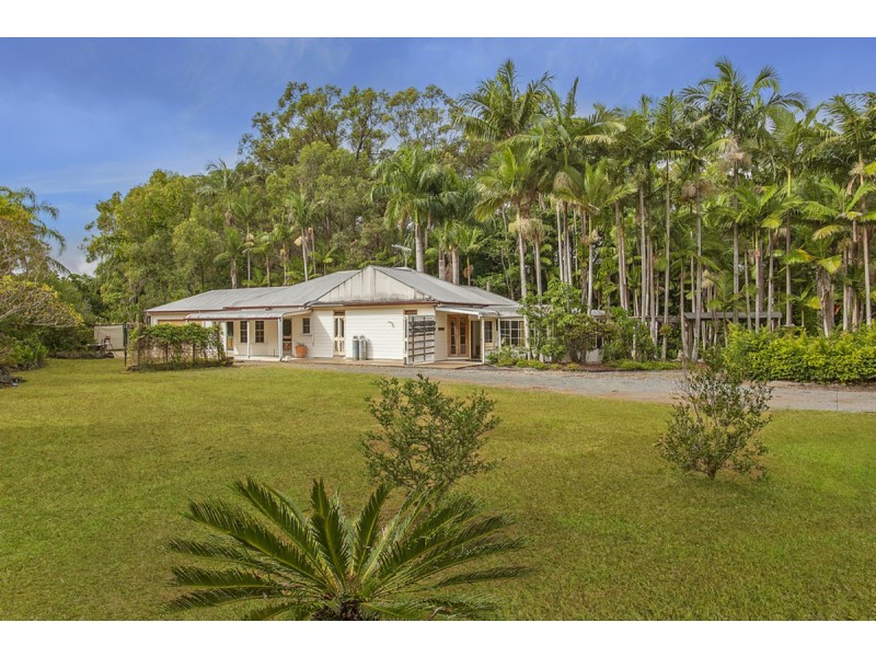 3 Donilla Place, Nerang QLD 4211