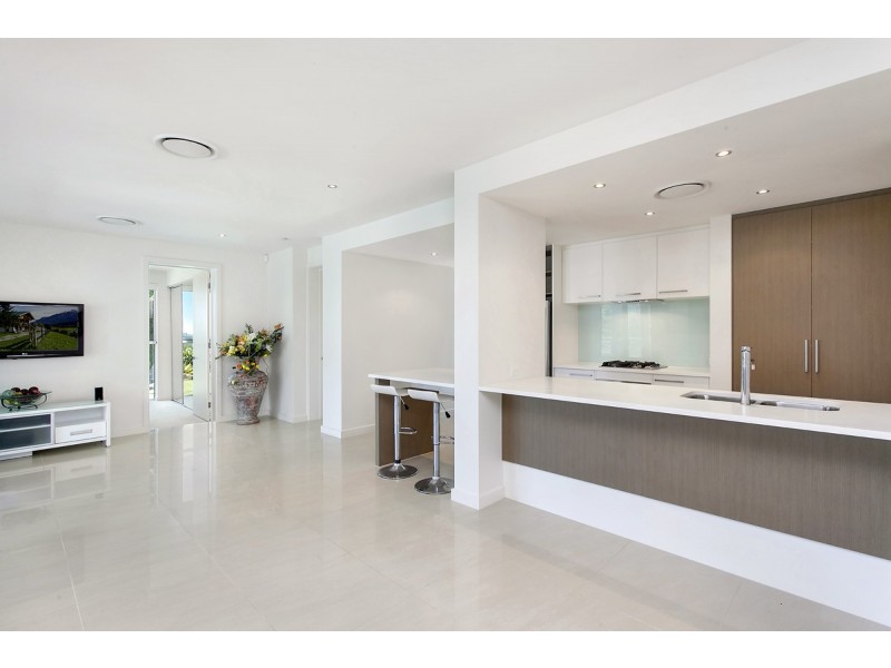219 Crane Crescent, Nerang QLD 4211