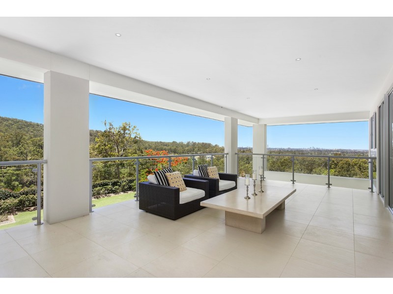 219 Crane Crescent, Nerang QLD 4211
