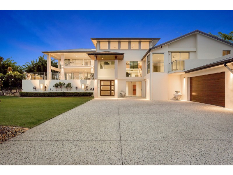 219 Crane Crescent, Nerang QLD 4211