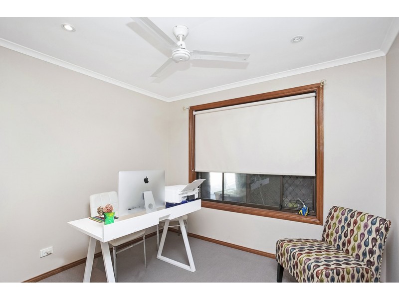 5 Rosella Court, Carrara QLD 4211