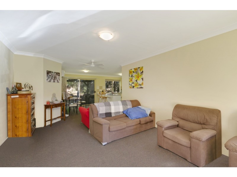 1/32 Riverview Road, Nerang QLD 4211