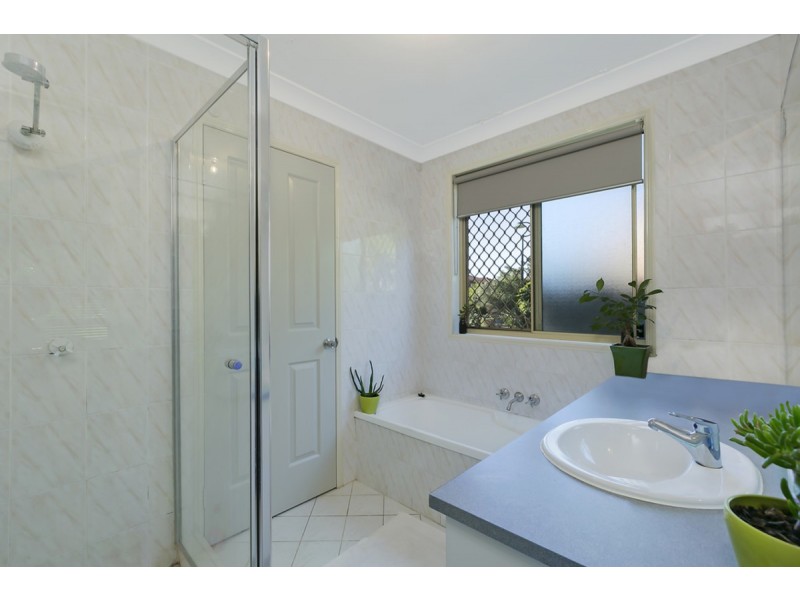 1/32 Riverview Road, Nerang QLD 4211