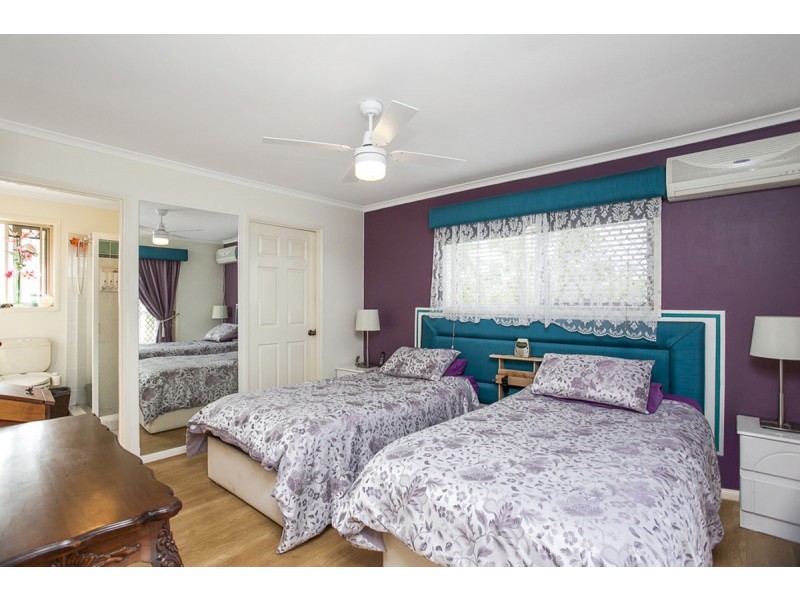 16 Lochinvar Court, Highland Park QLD 4211