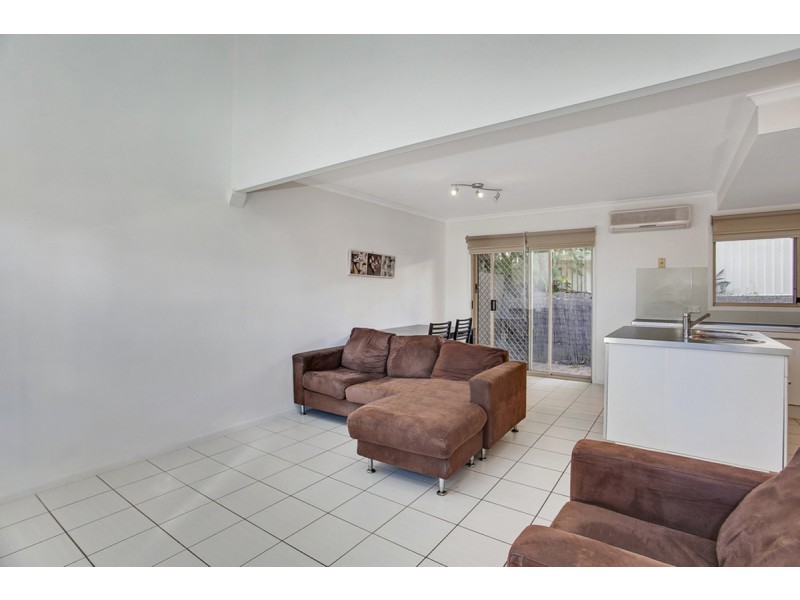 7/1A Alison Road, Carrara QLD 4211