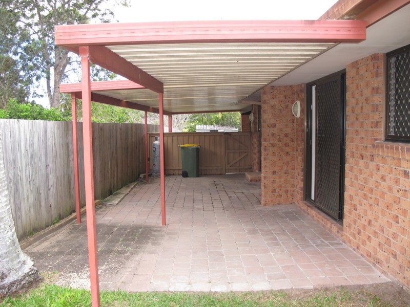 37 Plateau Crescent, Carrara QLD 4211