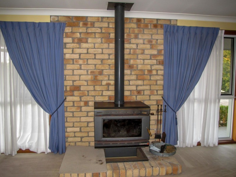 50 Winderadeen Drive, Highland Park QLD 4211