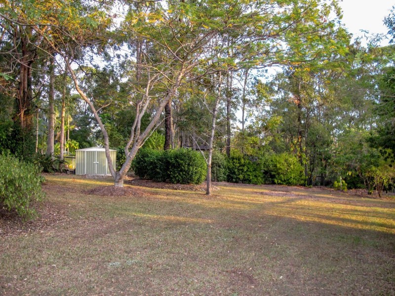 50 Winderadeen Drive, Highland Park QLD 4211