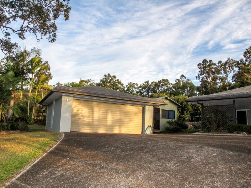50 Winderadeen Drive, Highland Park QLD 4211