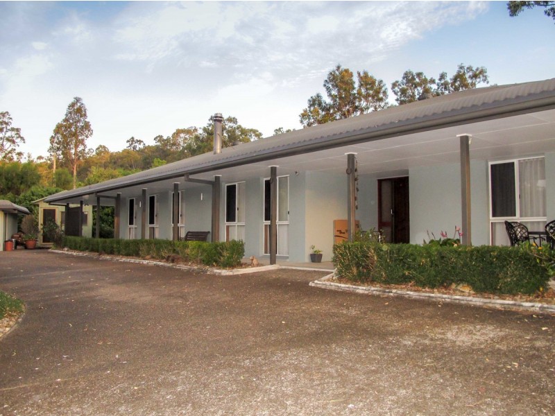 50 Winderadeen Drive, Highland Park QLD 4211