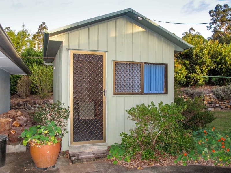 50 Winderadeen Drive, Highland Park QLD 4211