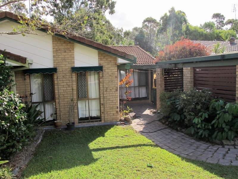 2/57 Corunna Crescent, Ashmore QLD 4214