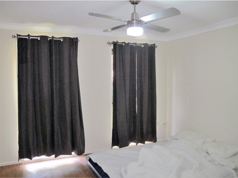 2/57 Corunna Crescent, Ashmore QLD 4214